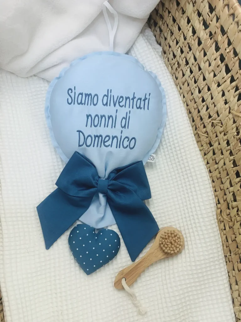 Fiocco palloncino bimbo ricamato