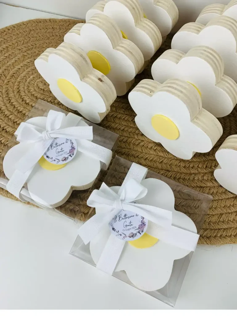 Bomboniere Battesimo Legno margherita portafoto